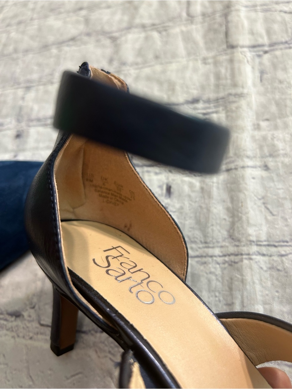 FRANCO SARTO DAVEY NAVY BLUE SUEDE ZIP BACK TWO STRAPS PUMPS WOMEN’S SIZE 8M - Picture 11 of 16